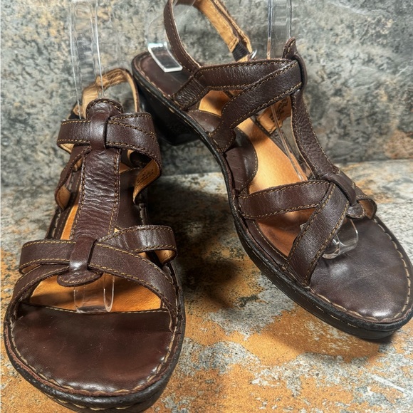 BORN Shoes Womens Size 9 Brown Leather Chenille Tamarind Strappy Sandal LIKE NEW - Picture 2 of 11